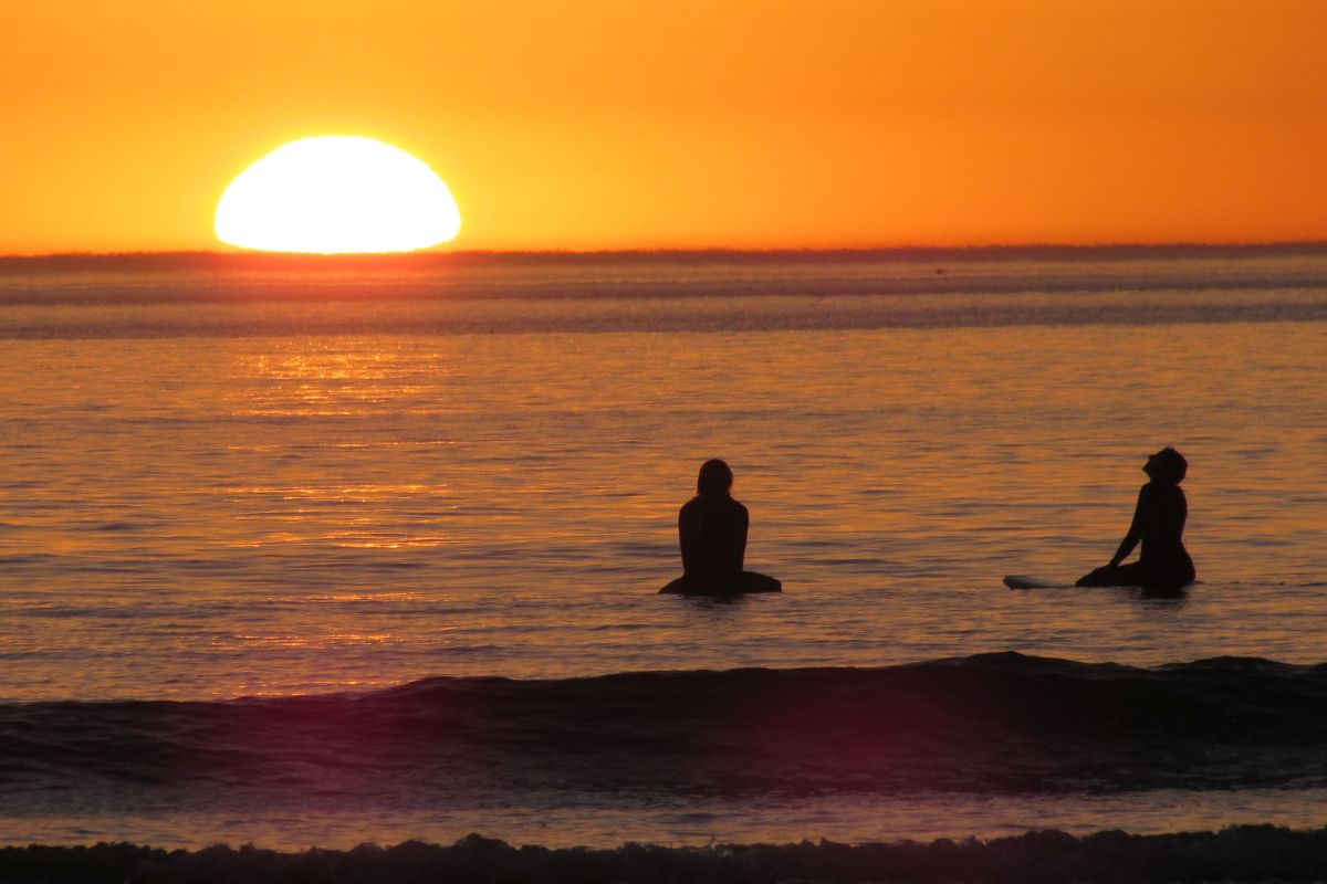Umweltpolizei im Surfurlaub